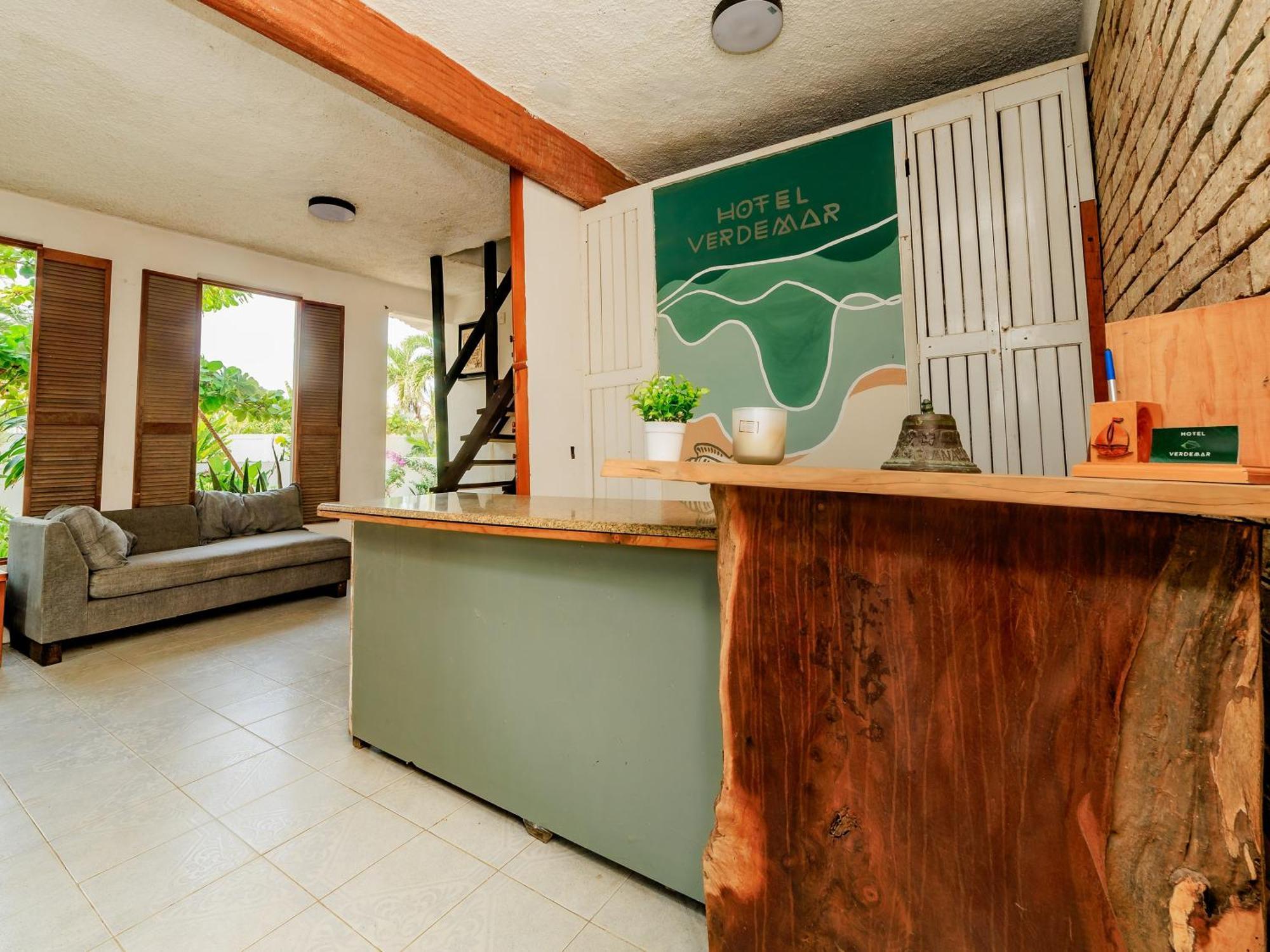Hotel Verdemar by Rotamundos Acapulco Exterior foto